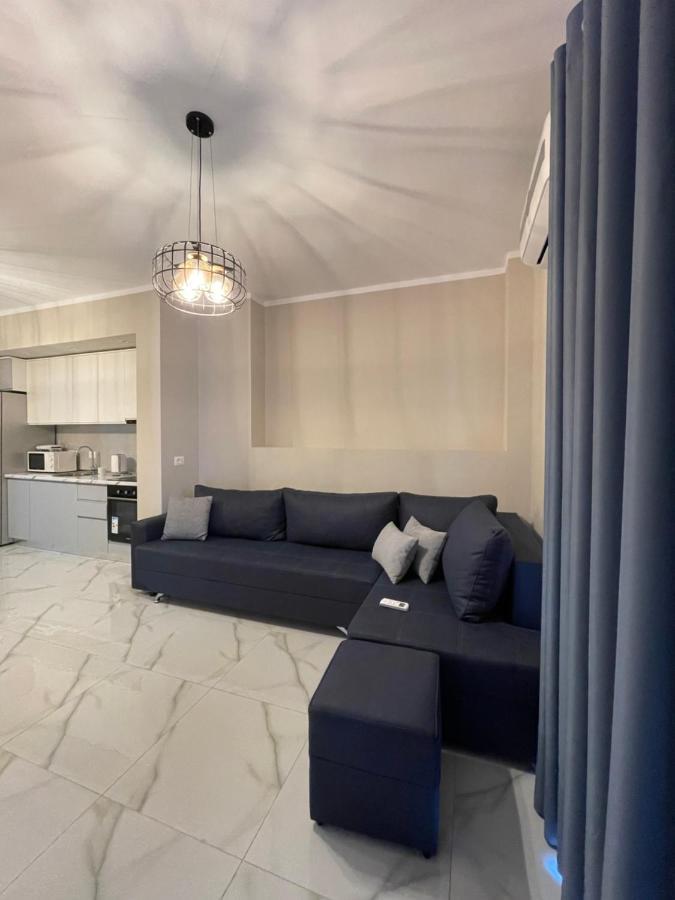 Modern Beachfront Apartments Sarandë Eksteriør billede