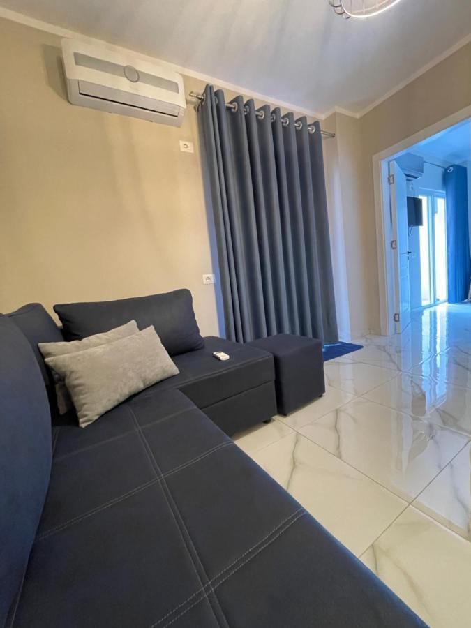 Modern Beachfront Apartments Sarandë Eksteriør billede
