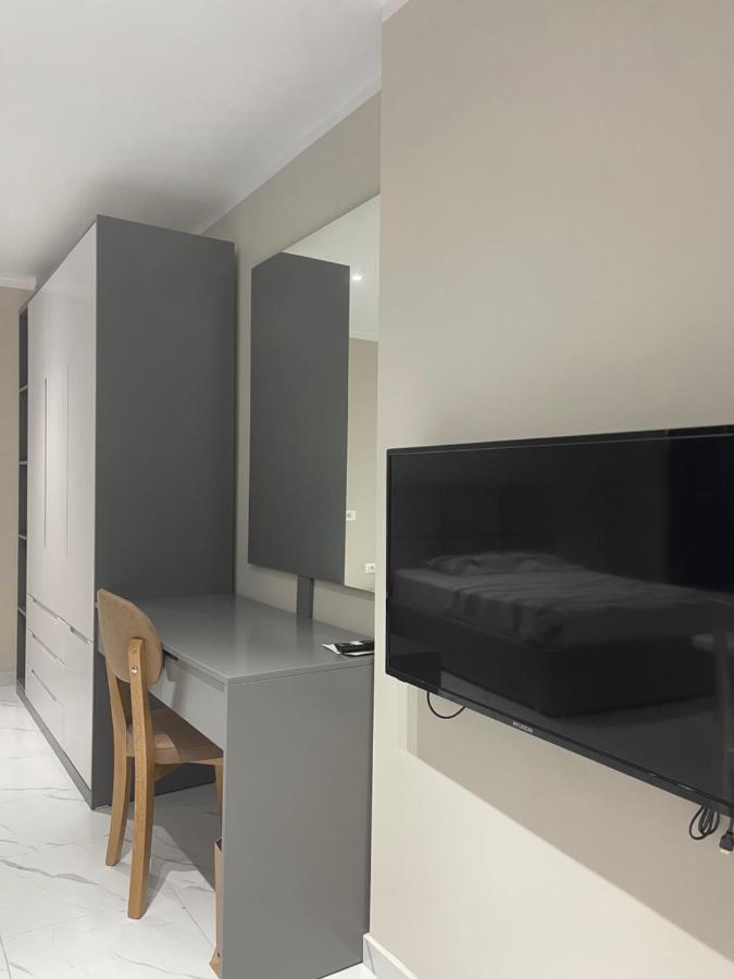 Modern Beachfront Apartments Sarandë Eksteriør billede