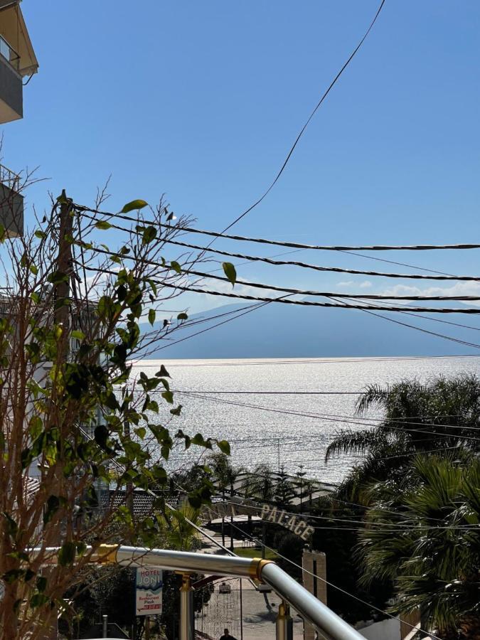 Modern Beachfront Apartments Sarandë Eksteriør billede
